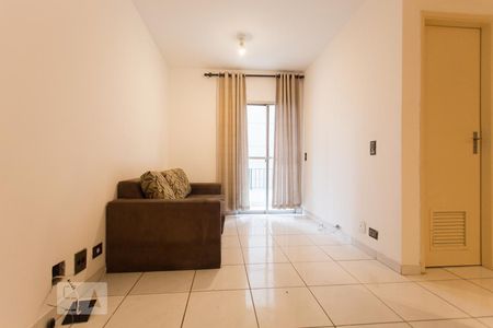 Sala de apartamento para alugar com 1 quarto, 40m² em Bela Vista, São Paulo