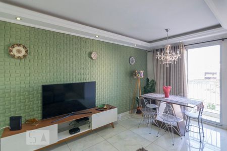 Sala de apartamento à venda com 3 quartos, 68m² em Vila Homero Thon, Santo André
