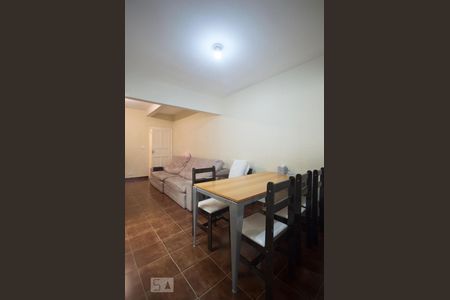 Sala de casa à venda com 4 quartos, 160m² em Saúde, São Paulo