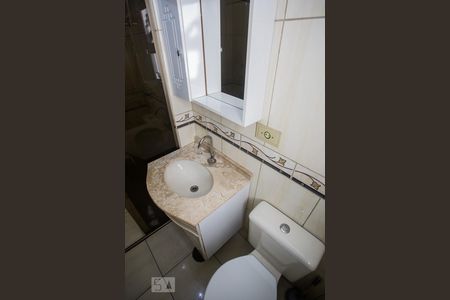 Banheiro de apartamento à venda com 2 quartos, 62m² em Santa Teresinha, São Paulo