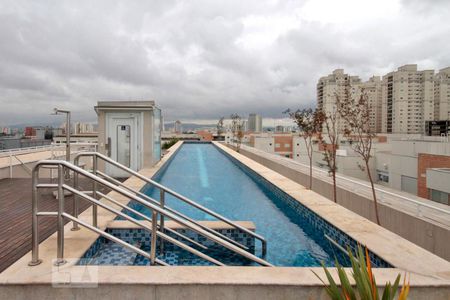 Studio à venda com 70m², 1 quarto e 1 vagaPiscina