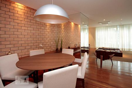 Studio à venda com 70m², 1 quarto e 1 vagaÁrea Comum