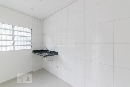 Cozinha de apartamento para alugar com 1 quarto, 40m² em Vila Valparaíso, Santo André