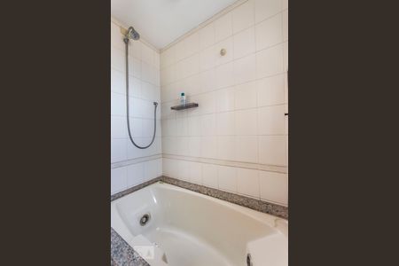 Apartamento para alugar com 121m², 3 quartos e 2 vagasBanheiro Suite