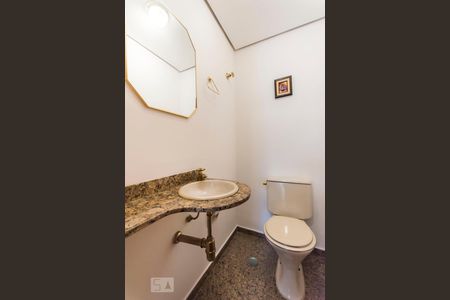 Apartamento para alugar com 121m², 3 quartos e 2 vagasLavabo