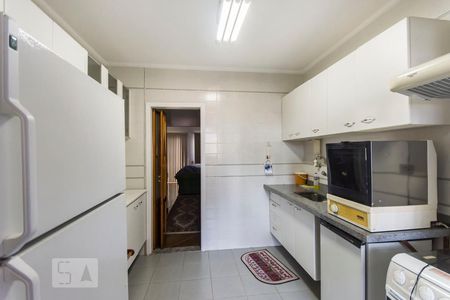 Apartamento para alugar com 121m², 3 quartos e 2 vagasCozinha
