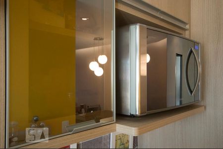 Cozinha de apartamento à venda com 2 quartos, 56m² em Vila Nair, São Paulo