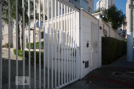 Apartamento à venda com 56m², 2 quartos e 1 vagaFachada