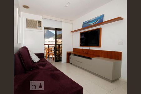 Sala. de apartamento para alugar com 2 quartos, 87m² em Botafogo, Rio de Janeiro