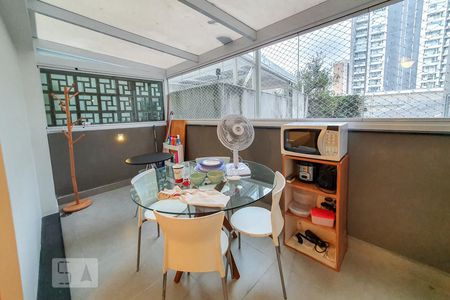 Studio para alugar com 33m², 1 quarto e 1 vaga Studio para alugar com 33m², 1 quarto e 1 vagaStudio