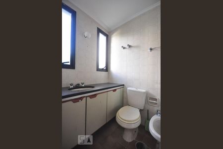 Apartamento para alugar com 189m², 4 quartos e 3 vagasbanheiro suíte