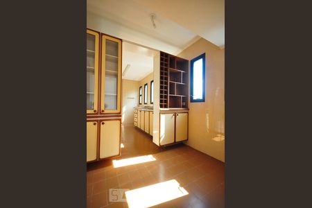 Apartamento para alugar com 189m², 4 quartos e 3 vagascopa