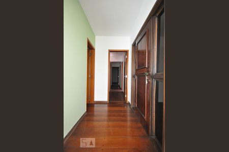 hall de entrada de apartamento para alugar com 4 quartos, 189m² em Vila Suzana, São Paulo