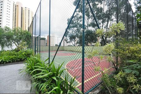 Apartamento para alugar com 189m², 4 quartos e 3 vagasquadra