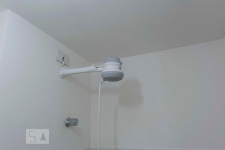 Banheiro (Chuveiro) de kitnet/studio à venda com 1 quarto, 35m² em Cambuci, São Paulo
