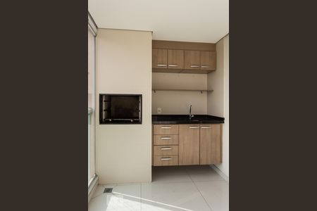 Apartamento para alugar com 184m², 3 quartos e 3 vagas Apartamento para alugar com 184m², 3 quartos e 3 vagasVaranda gourmet