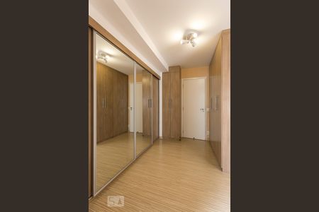 Apartamento para alugar com 184m², 3 quartos e 3 vagas Apartamento para alugar com 184m², 3 quartos e 3 vagasSuíte 3