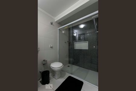 Banheiro social de apartamento para alugar com 3 quartos, 107m² em Vila Clementino, São Paulo