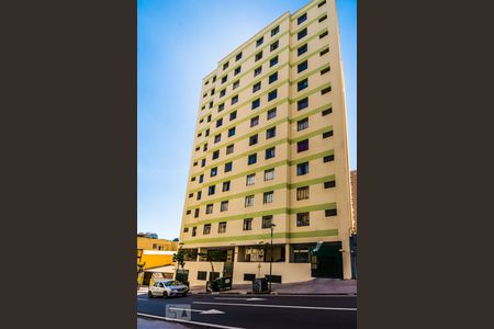 Apartamento à venda com 56m², 1 quarto e sem vaga Apartamento à venda com 56m², 1 quarto e sem vagaFachada