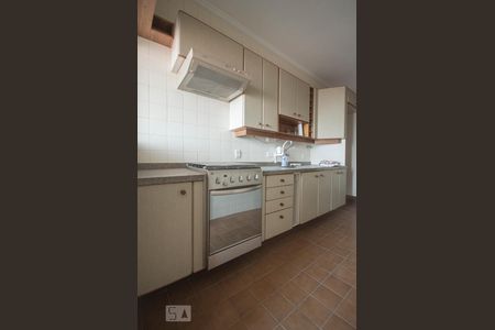 Apartamento para alugar com 90m², 2 quartos e 2 vagas Apartamento para alugar com 90m², 2 quartos e 2 vagasCozinha