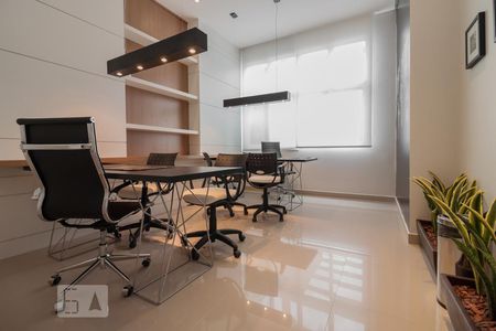 Apartamento para alugar com 40m², 1 quarto e 1 vagaHome office