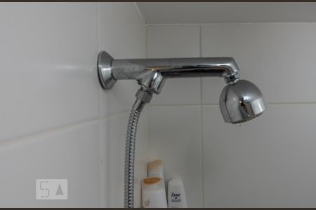 Banheiro de apartamento para alugar com 1 quarto, 40m² em Várzea da Barra Funda, São Paulo