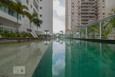 Apartamento para alugar com 40m², 1 quarto e 1 vagaPiscina