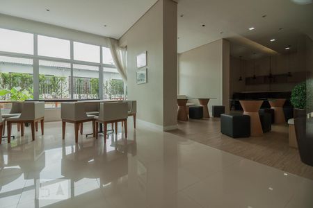 Apartamento para alugar com 40m², 1 quarto e 1 vagaSalão de festas 