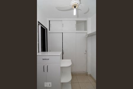 Apartamento à venda com 90m², 2 quartos e 1 vaga Apartamento à venda com 90m², 2 quartos e 1 vagaÁrea de Serviço.