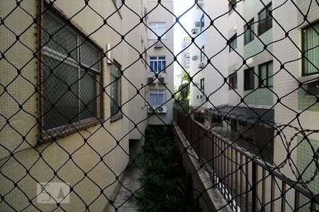 Apartamento à venda com 90m², 2 quartos e 1 vaga Apartamento à venda com 90m², 2 quartos e 1 vagaVista Suite.