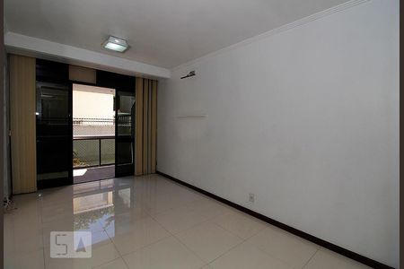Apartamento à venda com 90m², 2 quartos e 1 vaga Apartamento à venda com 90m², 2 quartos e 1 vagaSala.
