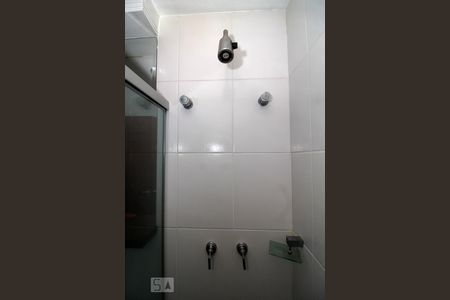 Apartamento à venda com 90m², 2 quartos e 1 vaga Apartamento à venda com 90m², 2 quartos e 1 vagaBox Banheiro Social.