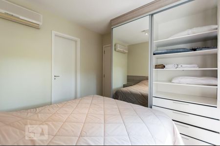 Suíte de apartamento à venda com 2 quartos, 60m² em Jardim Leonor, São Paulo