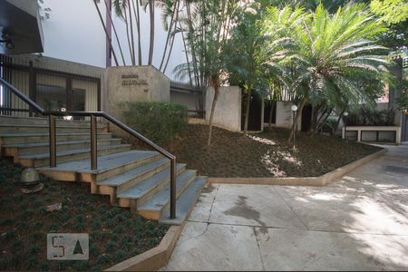 Apartamento à venda com 348m², 4 quartos e 3 vagasFachada