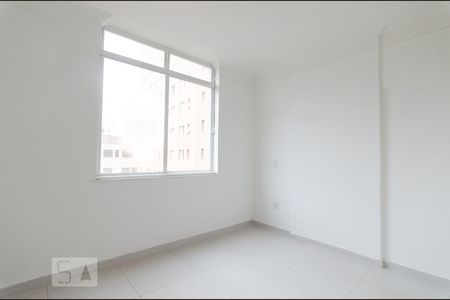 Sala/quarto de kitnet/studio para alugar com 1 quarto, 40m² em Centro, Campinas