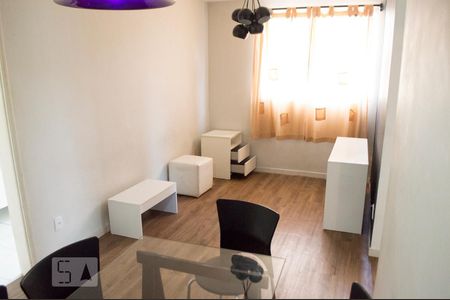 Sala de apartamento para alugar com 2 quartos, 55m² em Jardim Leonor, São Paulo