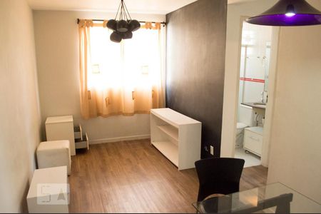 Sala de apartamento para alugar com 2 quartos, 55m² em Jardim Leonor, São Paulo