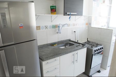 Apartamento para alugar com 55m², 2 quartos e 1 vaga Apartamento para alugar com 55m², 2 quartos e 1 vagaCozinha