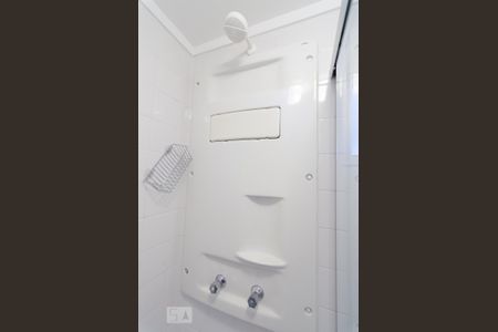 Apartamento à venda com 80m², 2 quartos e 1 vaga Apartamento à venda com 80m², 2 quartos e 1 vagaBanheiro social