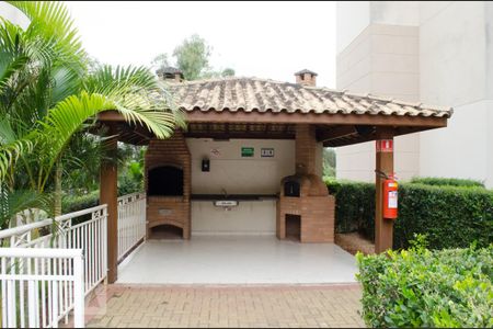 Apartamento à venda com 80m², 2 quartos e 1 vaga Apartamento à venda com 80m², 2 quartos e 1 vagaDependências do prédio - churrasqueira