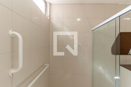 Apartamento à venda com 188m², 3 quartos e 3 vagas Apartamento à venda com 188m², 3 quartos e 3 vagasBanheiro Social 1 - Box