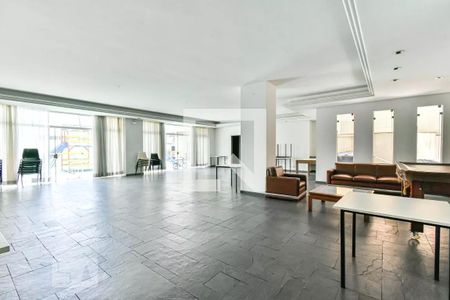 Apartamento à venda com 188m², 3 quartos e 3 vagas Apartamento à venda com 188m², 3 quartos e 3 vagasÁrea comum