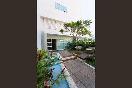 Studio à venda com 40m², 1 quarto e 1 vaga Studio à venda com 40m², 1 quarto e 1 vagaFachada