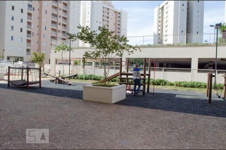 Apartamento para alugar com 78m², 3 quartos e 1 vagaDependências do prédio - playground