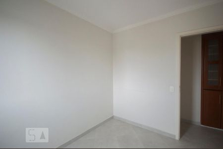 Apartamento à venda com 75m², 3 quartos e 1 vagaQuarto 01