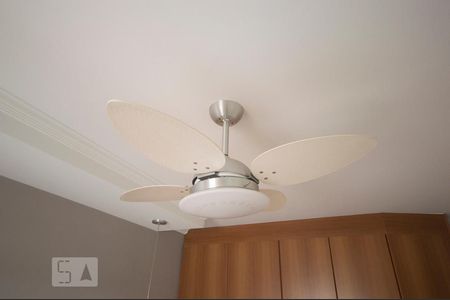 Apartamento à venda com 75m², 3 quartos e 1 vagaSuíte