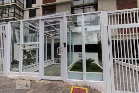 Fachada de apartamento para alugar com 2 quartos, 68m² em Jardim Paulista, São Paulo
