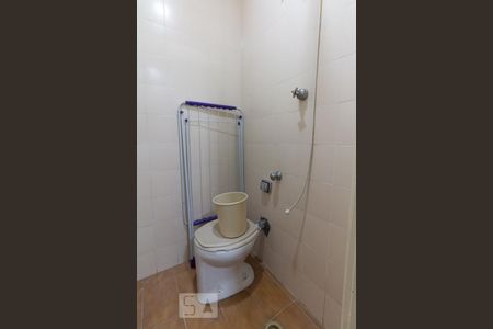 Apartamento para alugar com 68m², 2 quartos e 1 vaga Apartamento para alugar com 68m², 2 quartos e 1 vagaBanheiro de serviço