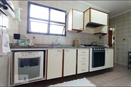 Apartamento à venda com 127m², 3 quartos e 2 vagasCozinha