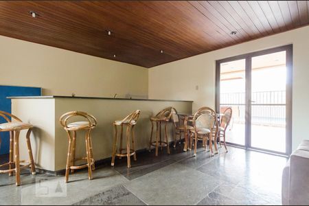 Apartamento à venda com 127m², 3 quartos e 2 vagasDependências do prédio - salão de festas